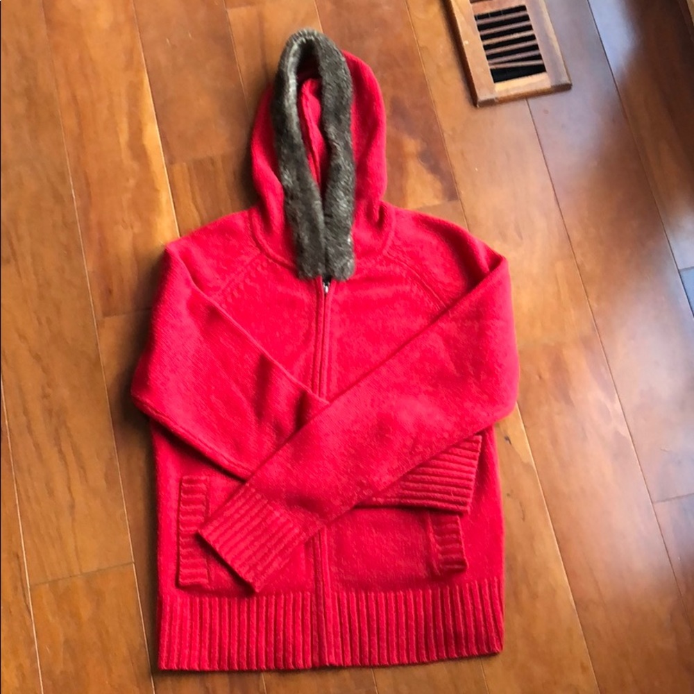 GAP RED ZIP FRONT CARDIGAN WITH HOOD AND FAUX FUR